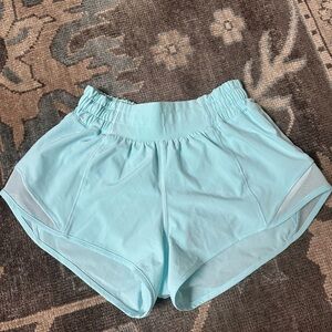 Lululemon Hotty Hot Lined Short 2.5”
